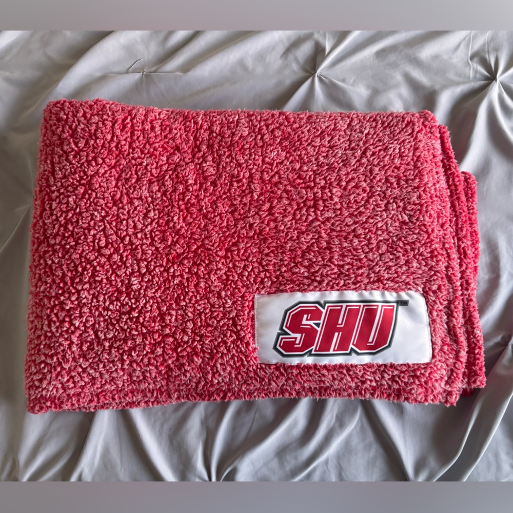 Sacred Heart University SHU Red Sherpa Throw Blanket
